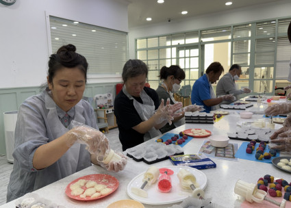 1인 중장년 가구 사회적 관계망 형성 프로그램 '뭉치면 산다' 요리교실 진행(하반기)